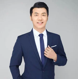 老年人如何安全地进行篮球接球训练?_1